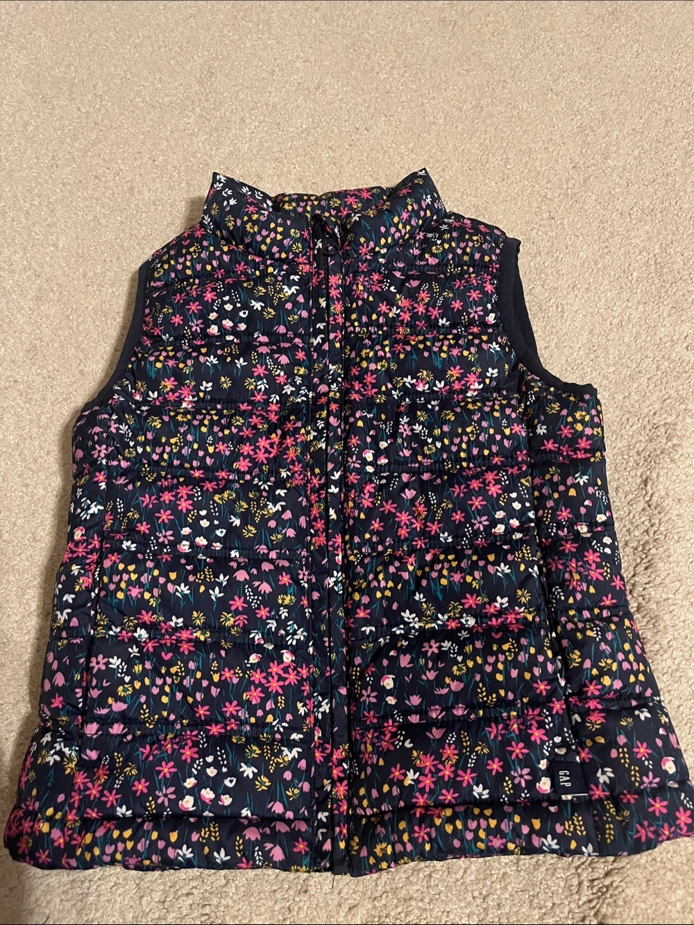 Gap Girls’ Navy Floral Quilted Vest